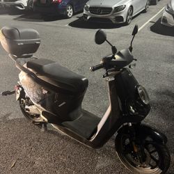 Electric Moped Everything Comes With It Extra Battery 