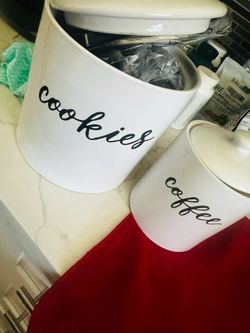 Farm style cookie jar and coffee jar both for 5$