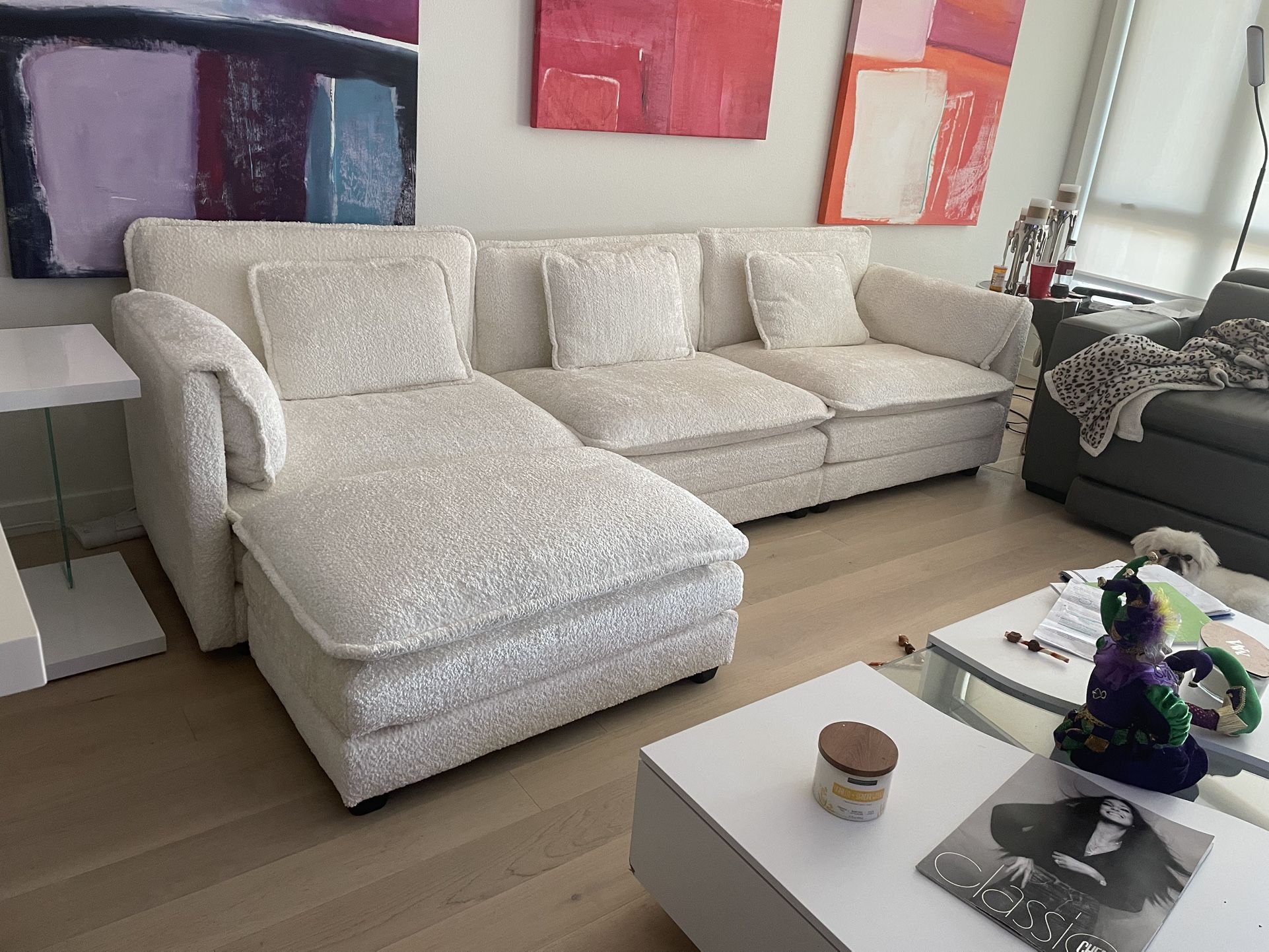 Gorgeous Sectional Sofa