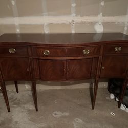 Hickory Chair Dining Sideboard 