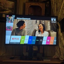 LG 43” smart tv.