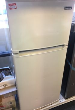 Magic chef refrigerator