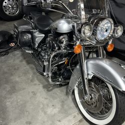 2003 Harley Davidson Road King
