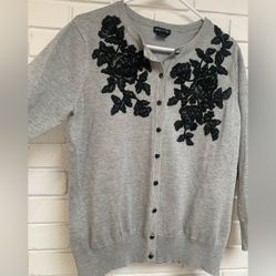 Ladies "East of 7th" gray Cardigan