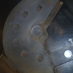 2 and a quarter inch die. Brand new, never used just a little dusty.