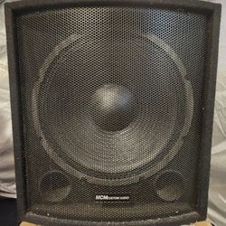 Powerful CUSTOM 15" SUBWOOFER - LIKE NEW! 