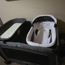 Pamo Babe 4 In 1 Pack N Play