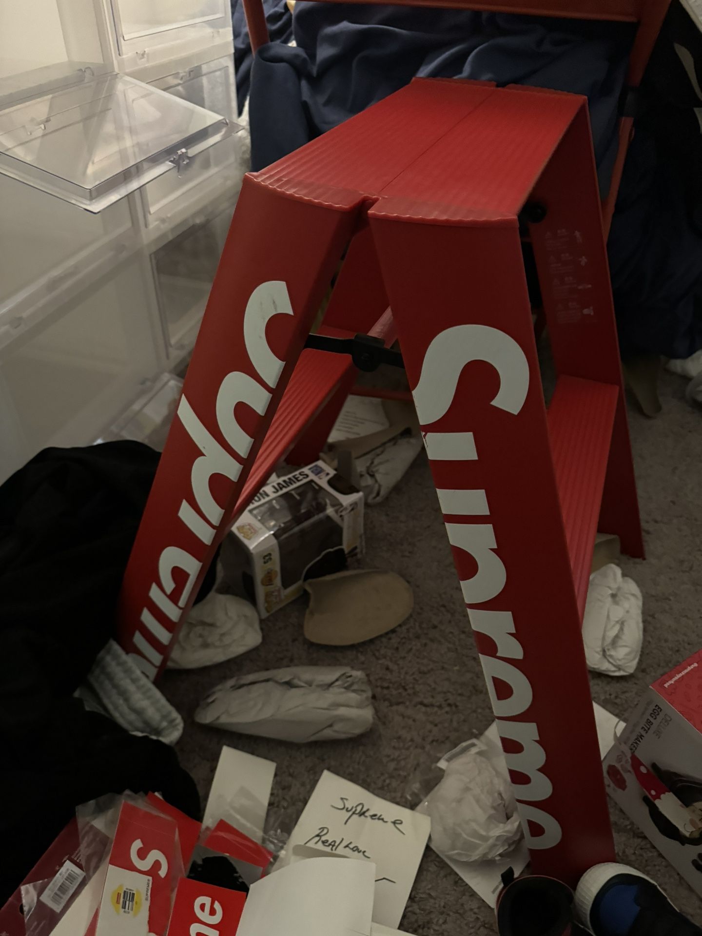 Supreme Step Ladder New No Box -260$
