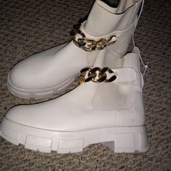 New Boots Size 11