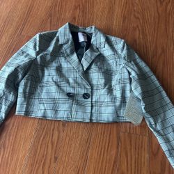 White/black Cropped Jacket