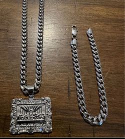 Cuban chain set in stainless steel with last supper pendant