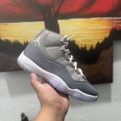 Jordan 11 cool grey  Size 8 