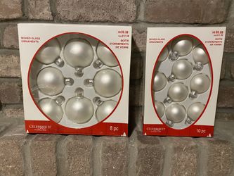 Christmas Ornaments-Pearl white/ Regular Size 8 Piece Set & Mini Size 10 Piece Set