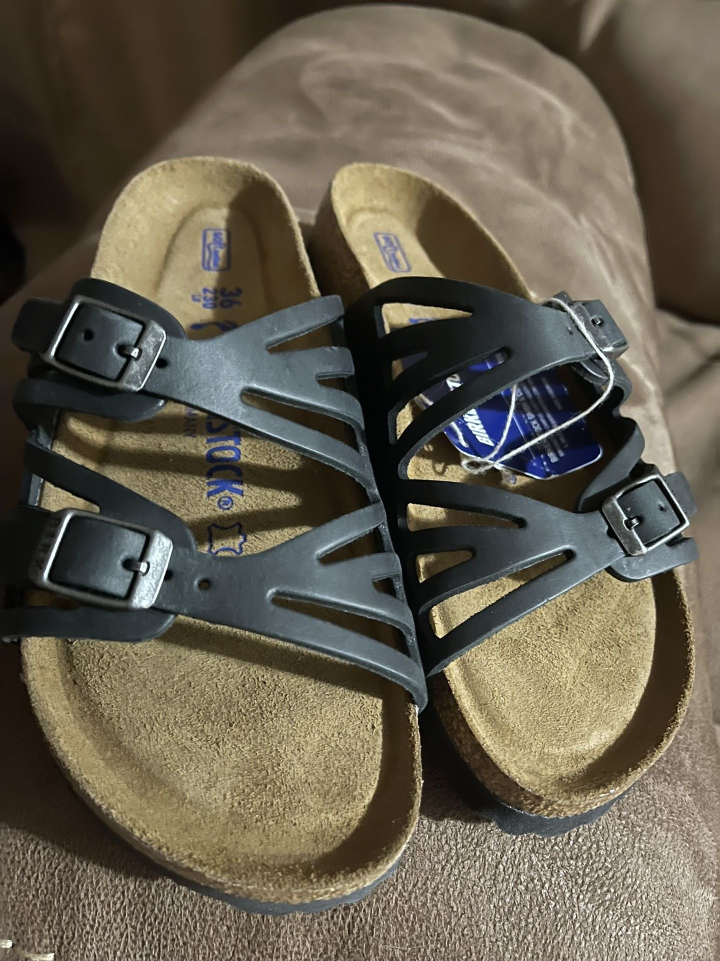 Granada Birkenstock Size 5M (36) Black
