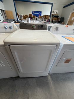 Samsung White Dryer pick up only