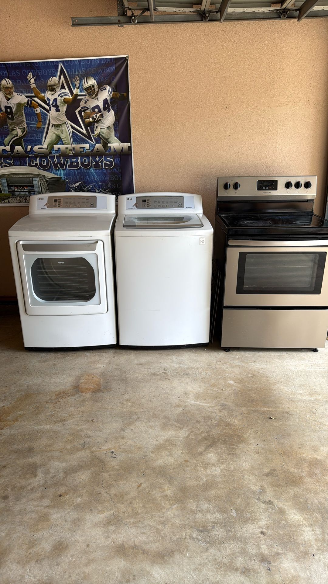LG Washer/Dryer ,Electric Oven