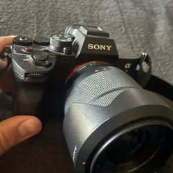Sony A7IV