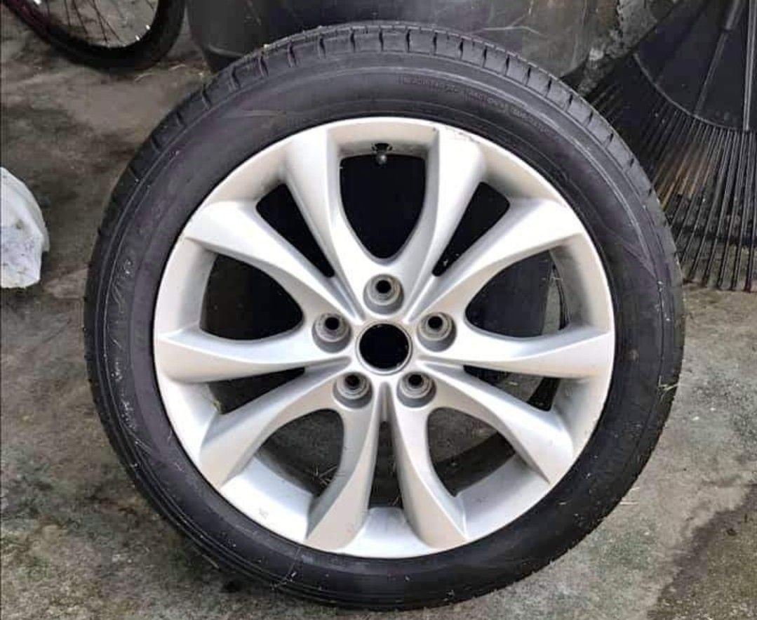 17 Mazda rim