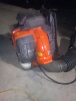 Husquevarna blower