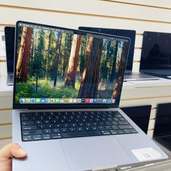 MacBook Pro M1 Pro 16gb Ram 1TB Ssd 