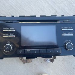 Used 2015 Nissan Altima Stock Radio