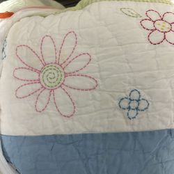 Pottery barn Twin Quilt And Sheets