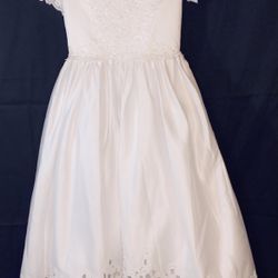 Anny’s Bridal Little Girl Dress