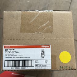 10 GFCI duplex Receptacles/White Decora Covers