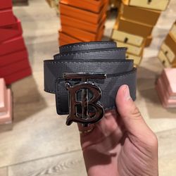 Bur🫐 Belts