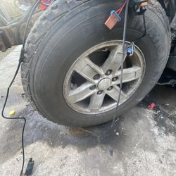 Chevy Rims Y tires 6 Lug Pattern 