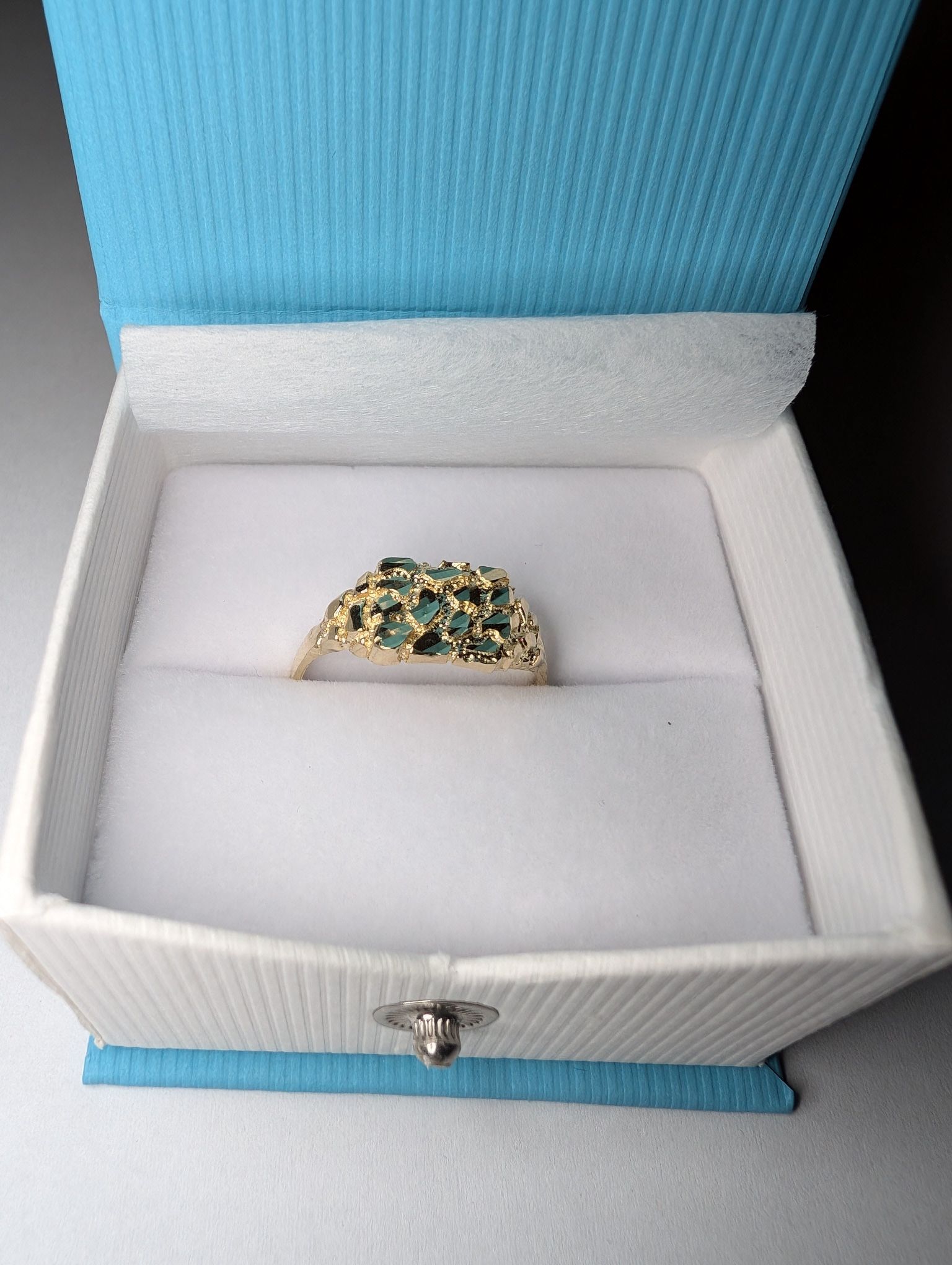 Brand New - 10k Size 9 Nugget Ring