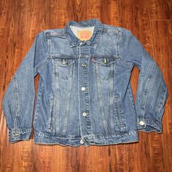 Levi Strauss & Co. Blue Denim Jacket Sz Large In Women’s Good Condition Read!!  