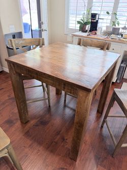 Pier 1 High Top Table