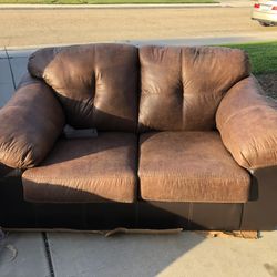 Brand New Leather And Suede Loveseat, Please Look At All Pictures