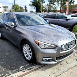 2015 Infiniti Q50 Primium 