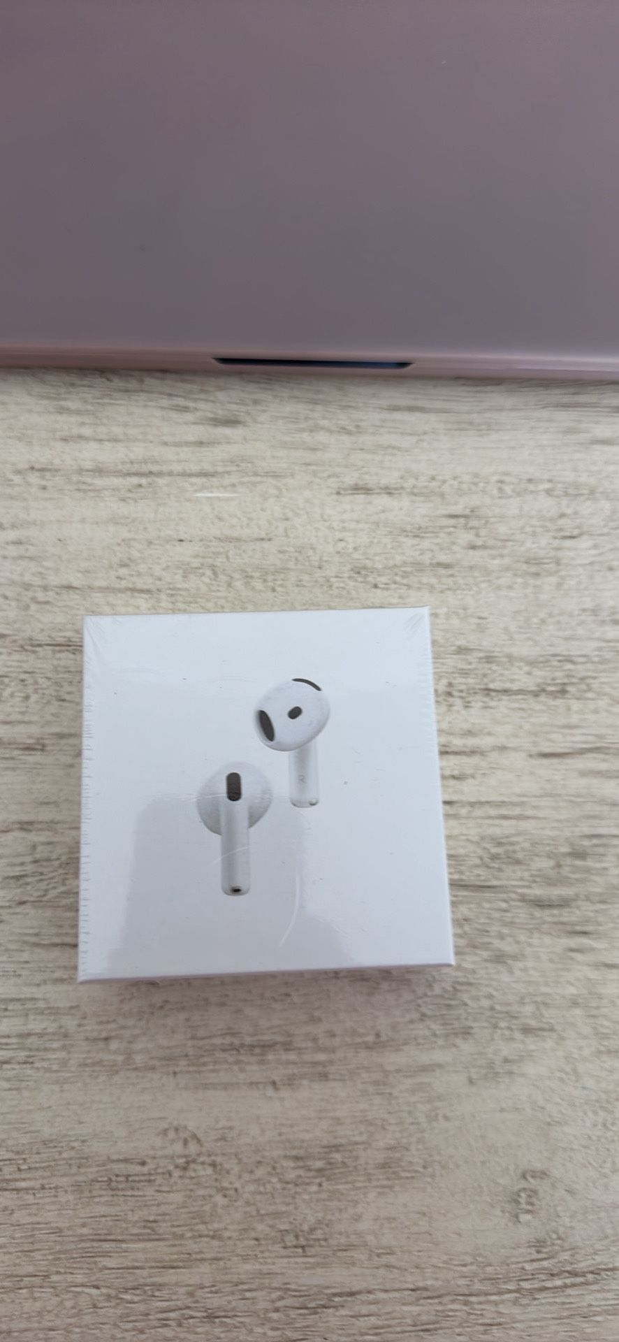 AirPod 4