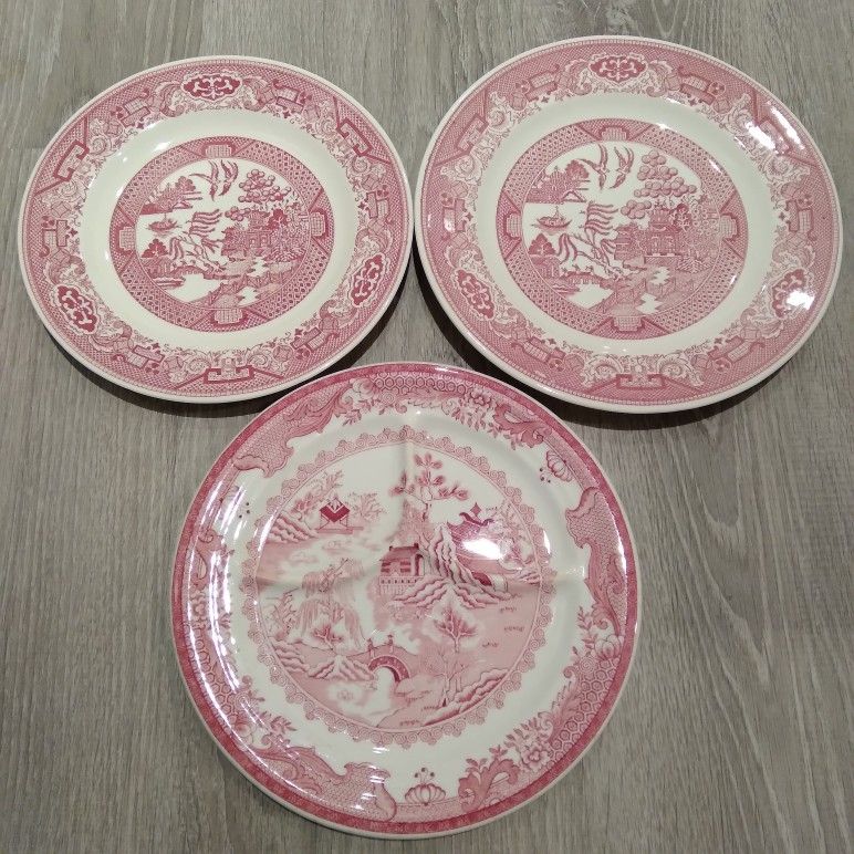 3 Red and White Plates Willow Plates