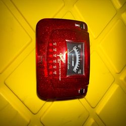 Fender AG-6 Automatic Guitar Tuner Red Battery Operated Plastic for Guitar
