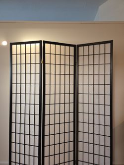 Room divider