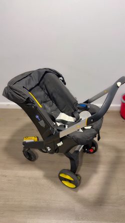 Doona Infant Car Seat & Stroller – Black/Gray 💕