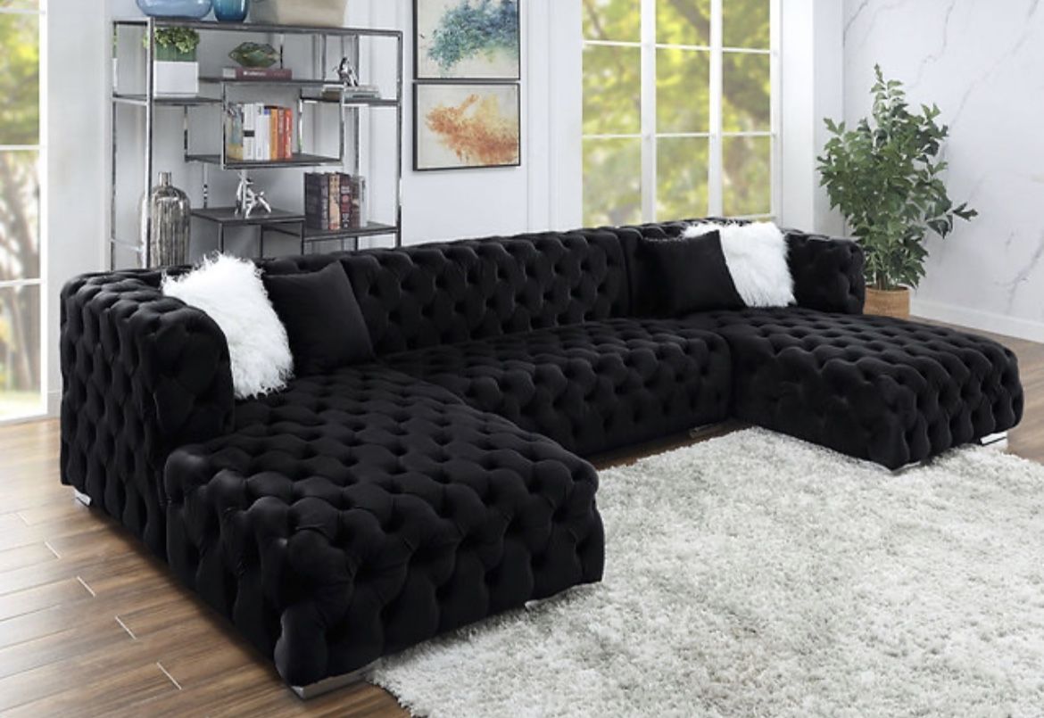 New Black Velvet Tufted Double Chaise