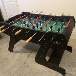 Foosball table (55’ Foldable)