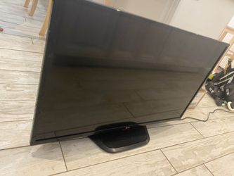 TV Excellent condition 4k hdtv LG