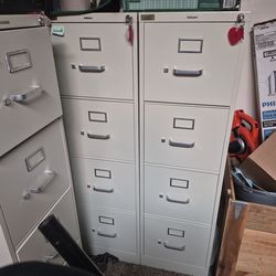 4 drawer Hon filing cabinet  with keys