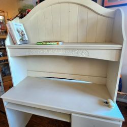 Perfect Desk With Bookshelf ( Can Seperate Pieces)/ Plus Distreseed Dresser