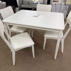 5 PCs Table And 4 chairs 
