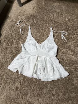 White Lace Crochet Top w/ zipper on side