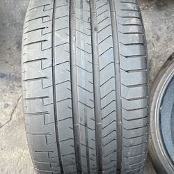 295/30/zr 21 Pirelli Pzero Mgt One Tire Available With 95% Of Life Left