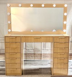🔥 NEW Luxury 15-Drawer Makeup Vanity Desk – Glass Top & Fluted Design 🔥