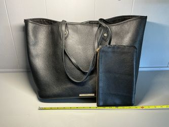 Steve Madden Tote faux leather Black Gold Tone Hardware Tote Bag Large